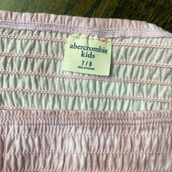 Abercrombie kids size 7/8 ruffle purple top! - Picture 3 of 3